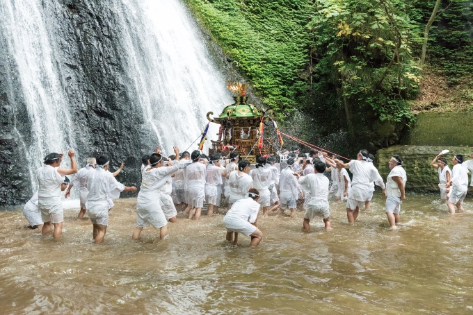 白瀑神社例大祭