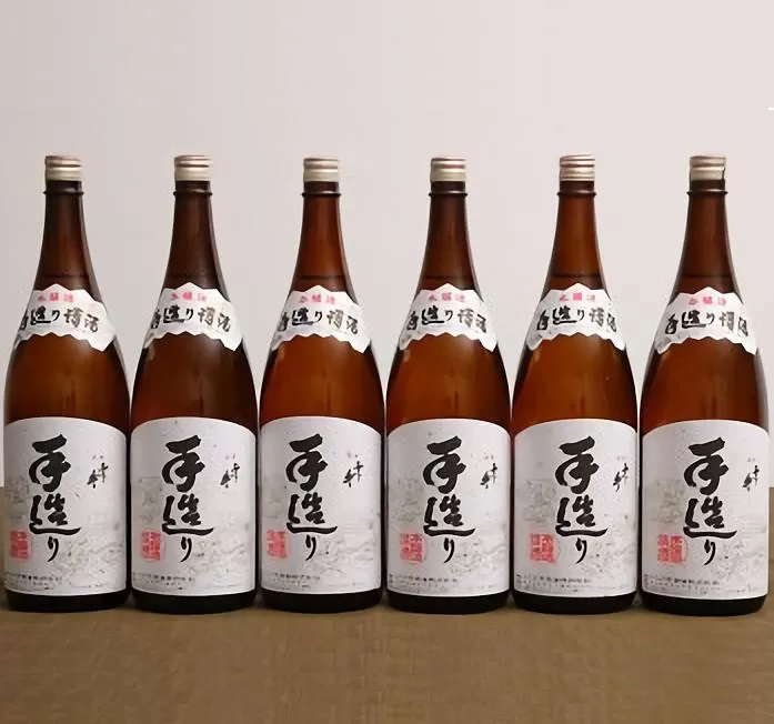 ふじの井 本醸造 手造り 1.8L×6本 【 新潟県 新発田市 ふじの井酒造 日本酒 本醸造 1,800ml 1.8L 一升瓶 6本 セット E67 】 