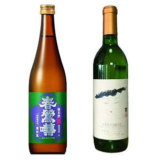 【峡南２町共通返礼品】日本酒純米酒（鷹座巣）・ワイン（楽園ワイン白）セット [5839-1262]