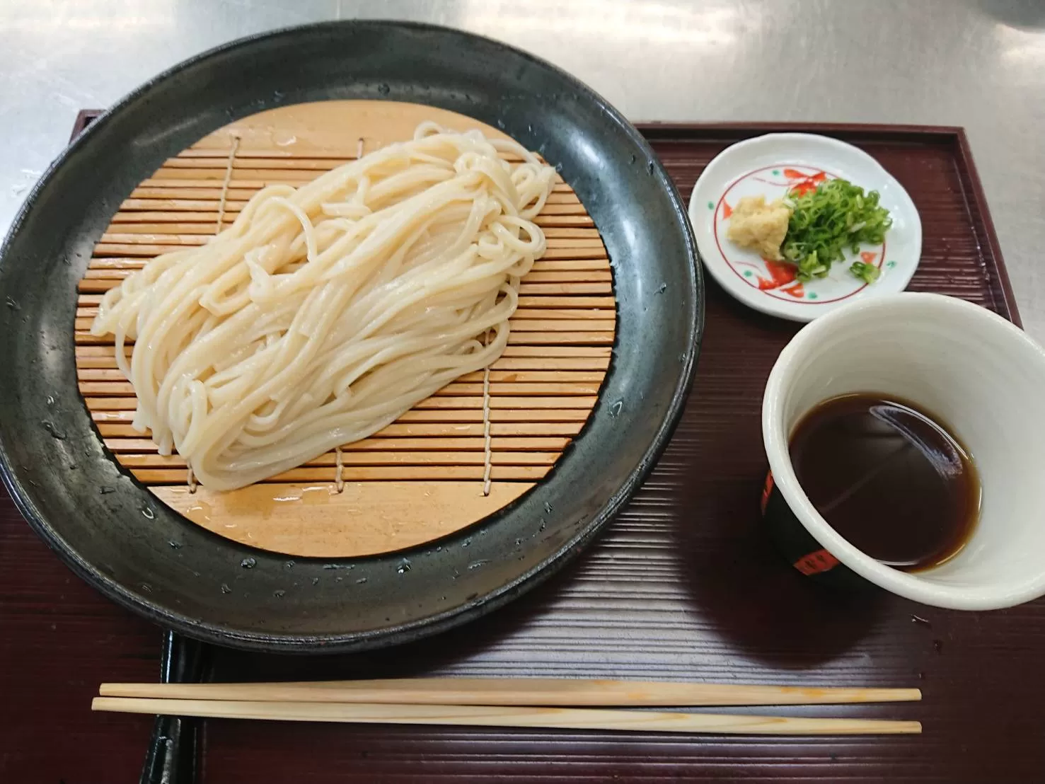 GF-05　伊勢いも入り手延べ半生うどん（とろろ麺）