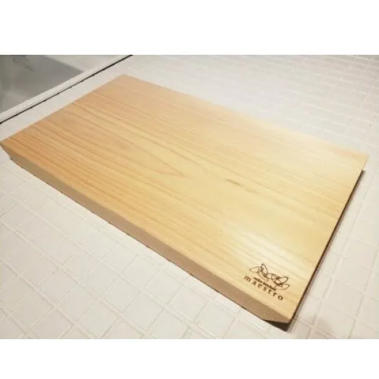 AA6007_紀州ヒノキ（一枚板）カッティングボード　手掛付　家具職人カンナ造り【ギフト対応】