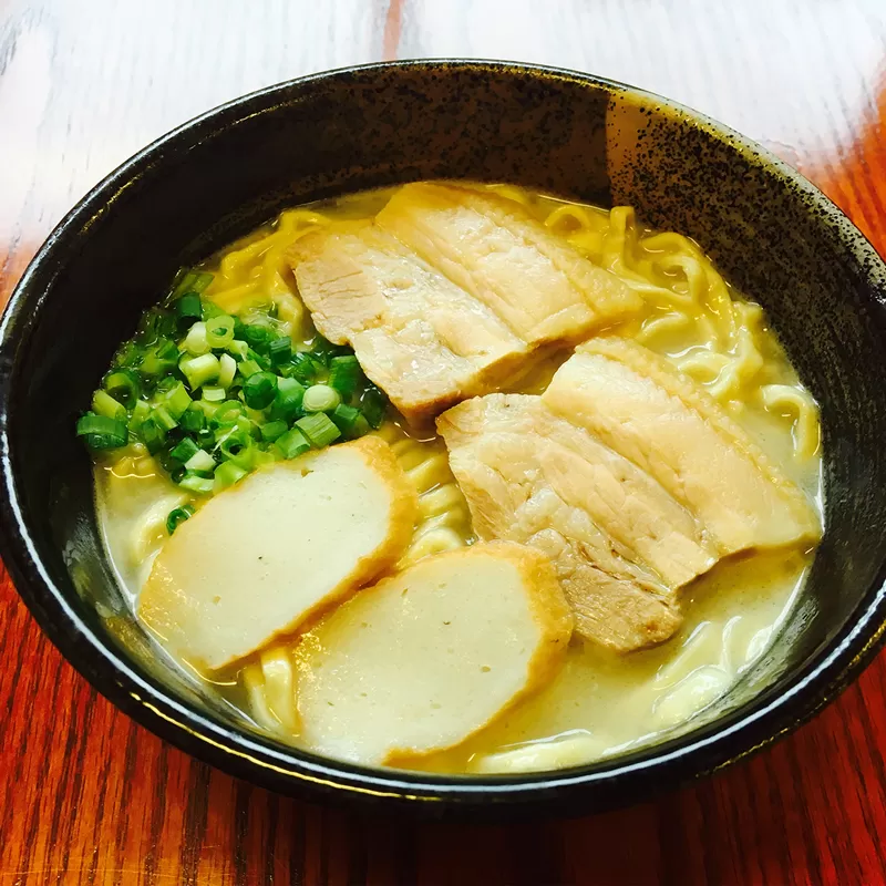 ★沖縄そば金太郎★こだわり豚骨スープ！ソーキそば＋三枚肉そば【8食セット】